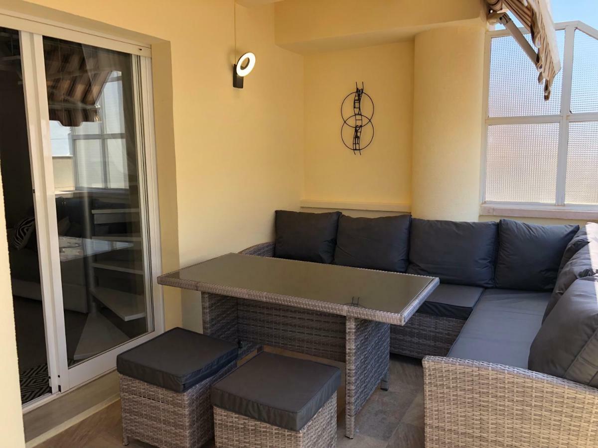 Holiday Penthouse Jardin Torrevieja Bagian luar foto