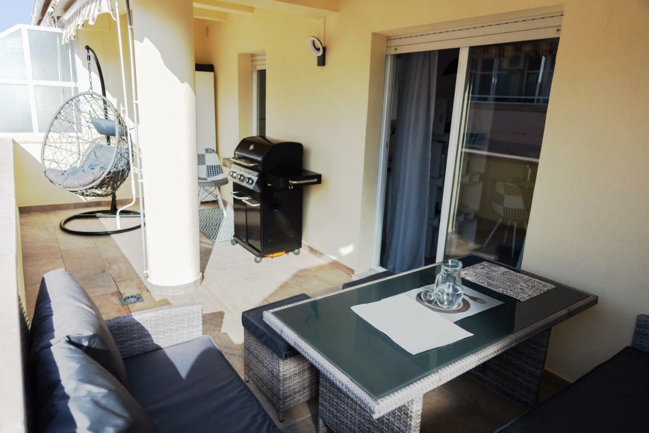 Holiday Penthouse Jardin Torrevieja Bagian luar foto